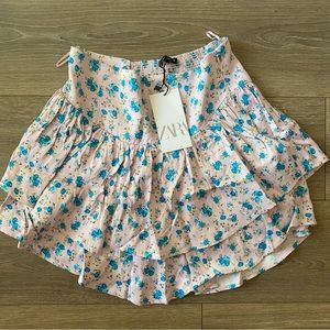 ZARA floral print ruffle skort size Small